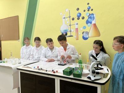 Официално откриване на нов СТЕМ център  11