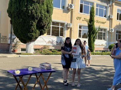 На добър час, седмокласници!  5